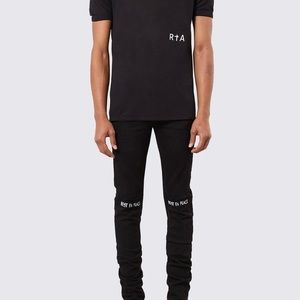 NWT RtA jeans size 34. Bryant mid rise skinny